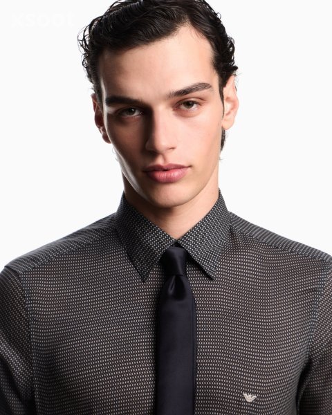 Lyocell shirt with a patterned print