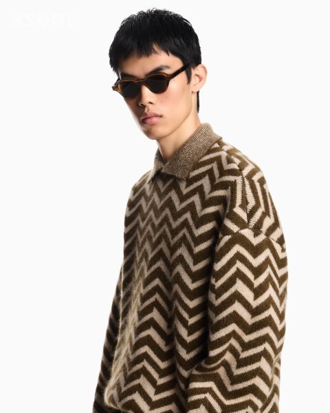 Jacquard wool-blend jumper with a chevron motif