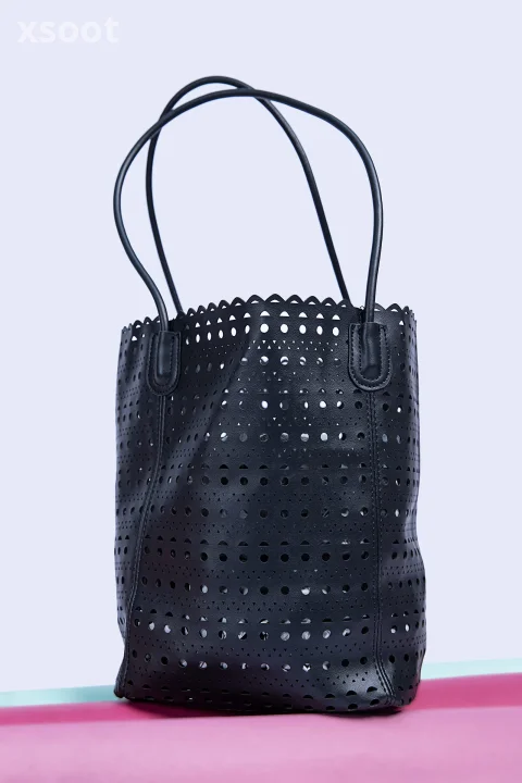 Cut Out Tote