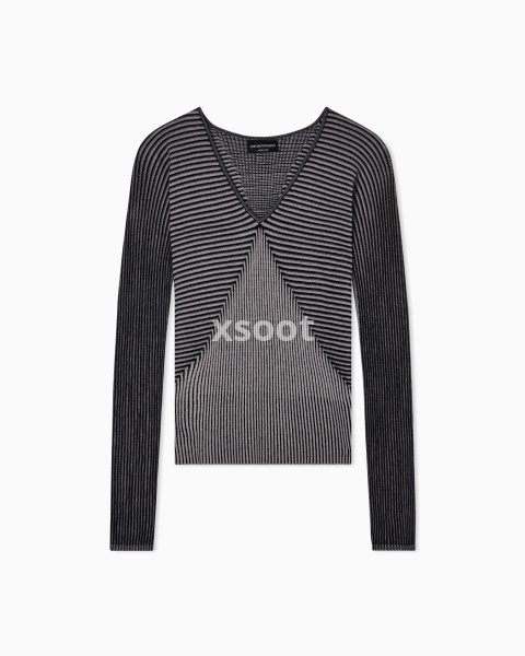 V-neck jumper with striped links-stitched details