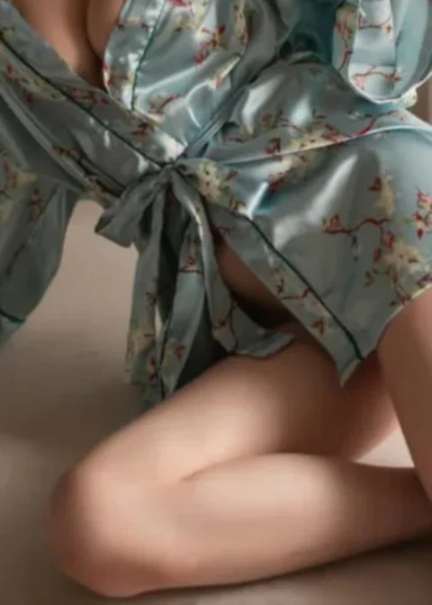 Sajiero Babydoll - Satin Wrap Robe Blue