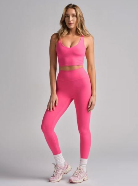 ComfrtCore™ V-Neck Crop Tank