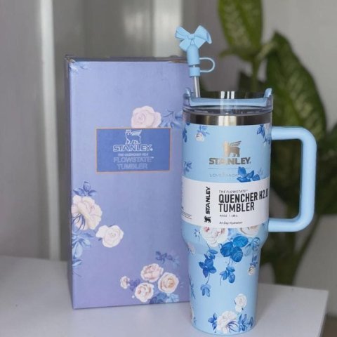 Stanley Printed Tumbler 40oz | Blue Flower