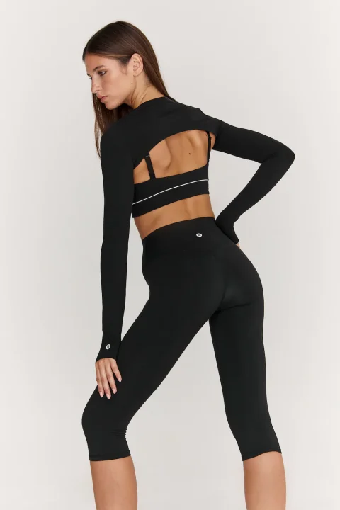 Astoria Airvíve Shrug - Black