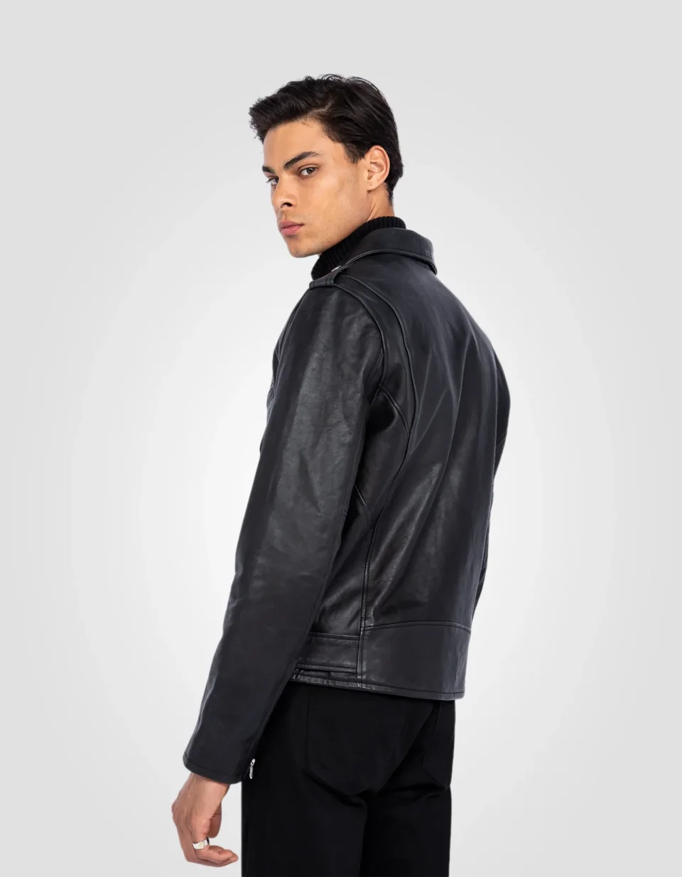 Black perfecto jacket with belt, cowhide leather