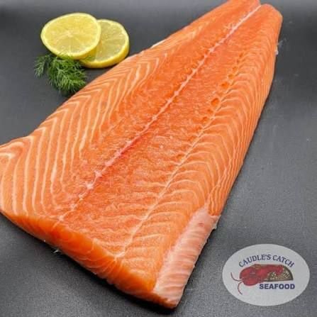 Fresh Atlantic Salmon Steaks (1 kg, 2.2 lb)