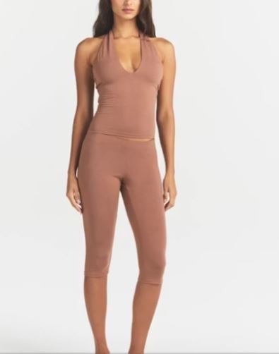 Buy High-Waisted Capri Leggings | Premium Sculpting Capri Pants for Yoga, Workouts and Everyday Comfort