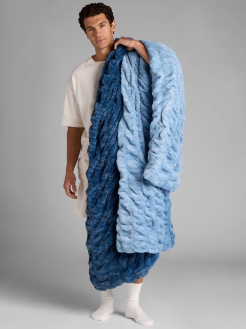 Buy Dreamer Blanket Online | Ultra Soft Luxury Cozy Blanket for All-Season Comfort